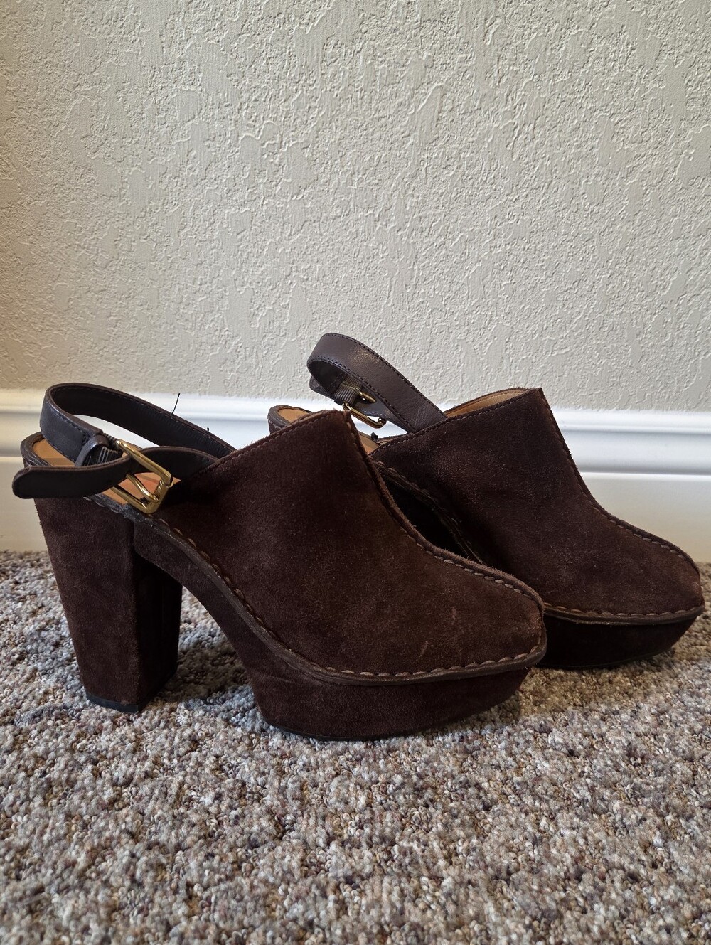 Michael Kors “Quincy” Women’s Brown Suede Platform Slingback Heels Clogs-Size 9M